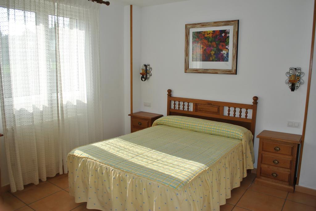 Fuente El Hayedo Hotel San Vicente De La Barquera Kamer foto